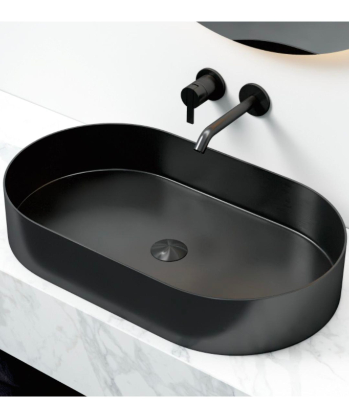 Vasque à poser en inox finition noire, sans trop plein avec un robinet de lavabo mural noir
