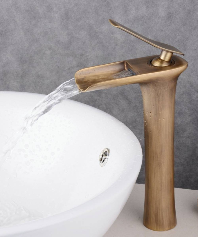 Robinet pour vasque antique laiton finition bronze
