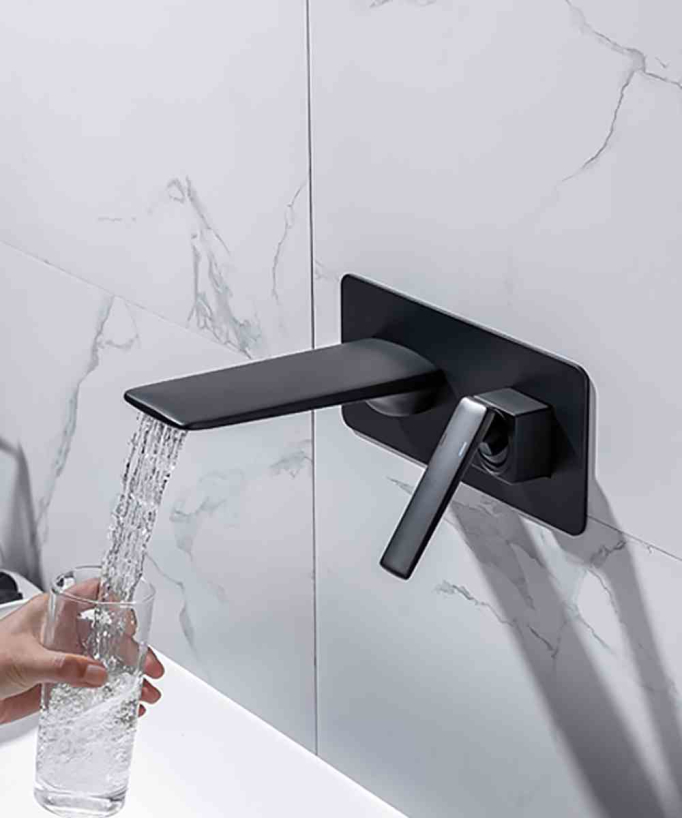 Mitigeur lavabo mural - Brittia